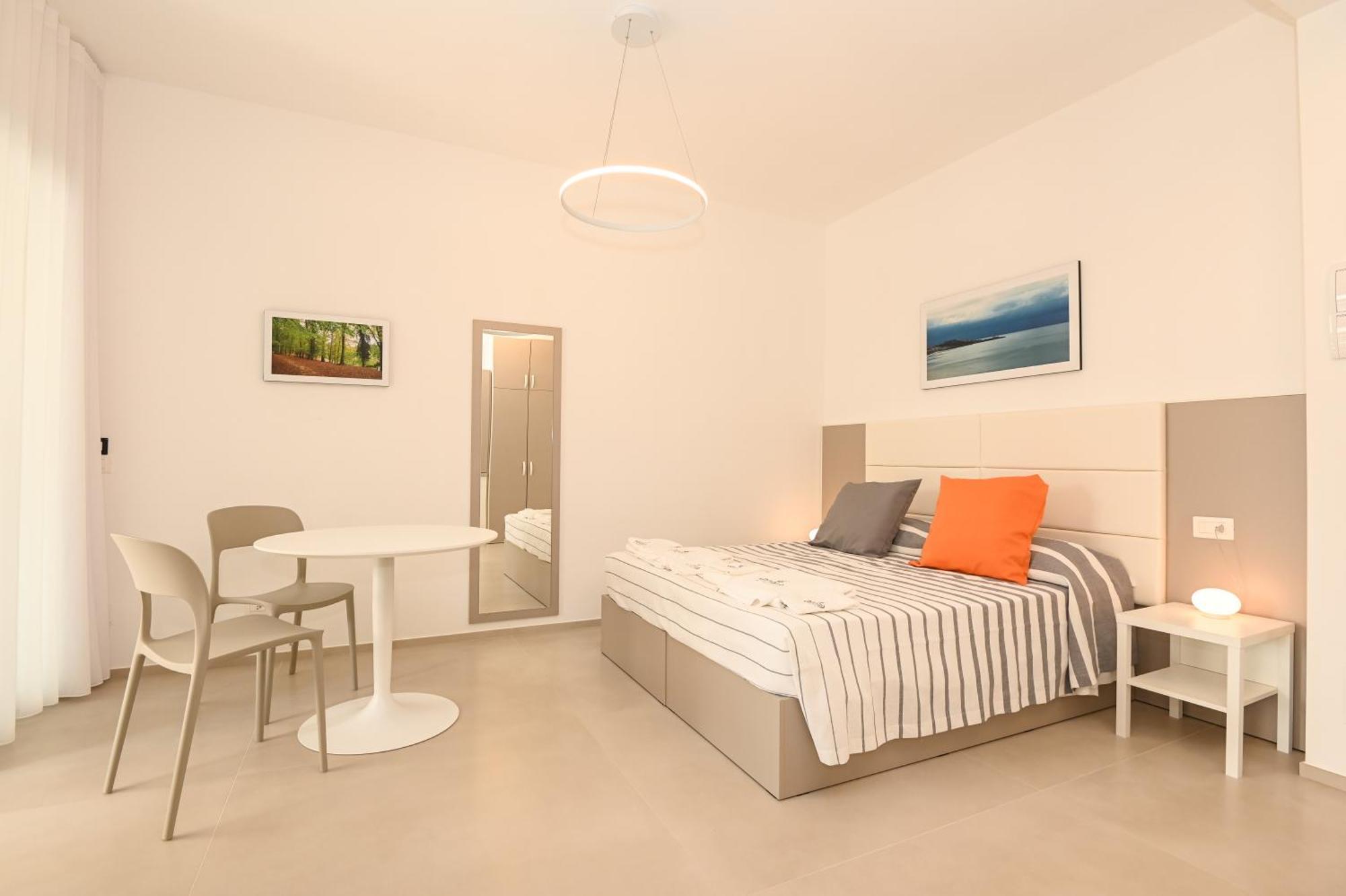 Agora Vieste Rooms & Apartments Kültér fotó